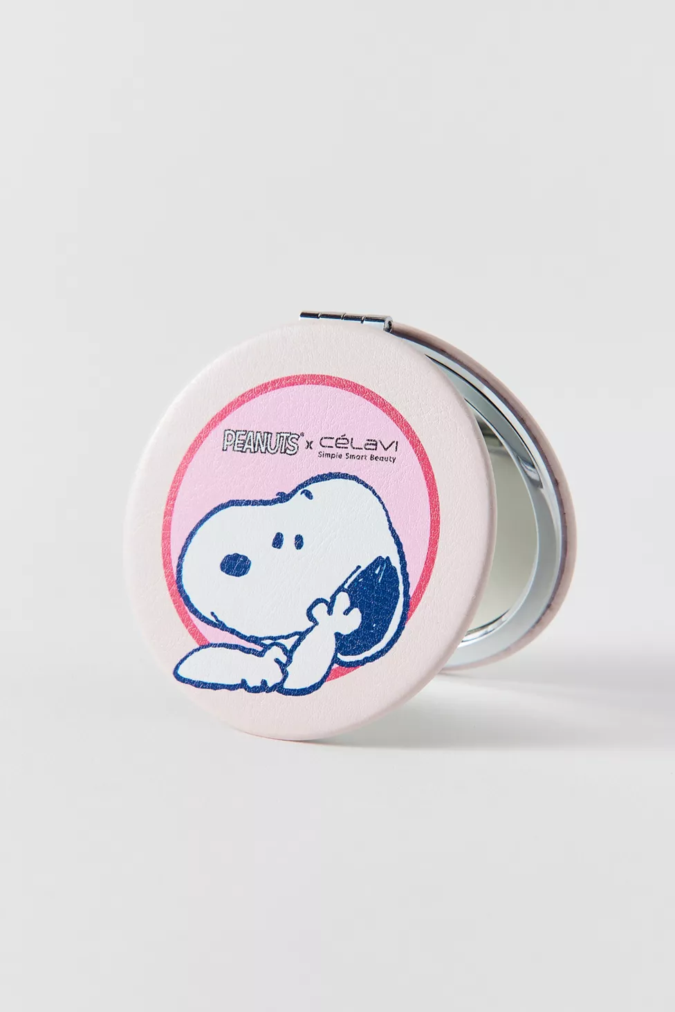 Espejo compacto de bolsillo con ilustración de Snoopy colaboración Peanuts X Célavi para retoques de maquillaj