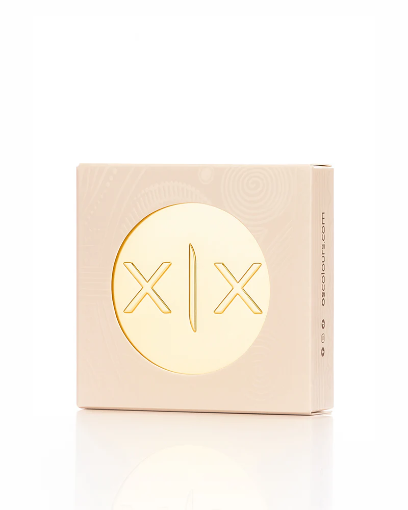 Polvo compacto OS CXLXURS pressed powder con acabado mate natural y control de brillo