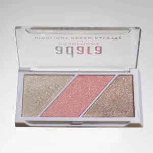 Paleta de iluminadores en crema Adara Paris con 3 tonos efecto glow natural y acabado luminoso