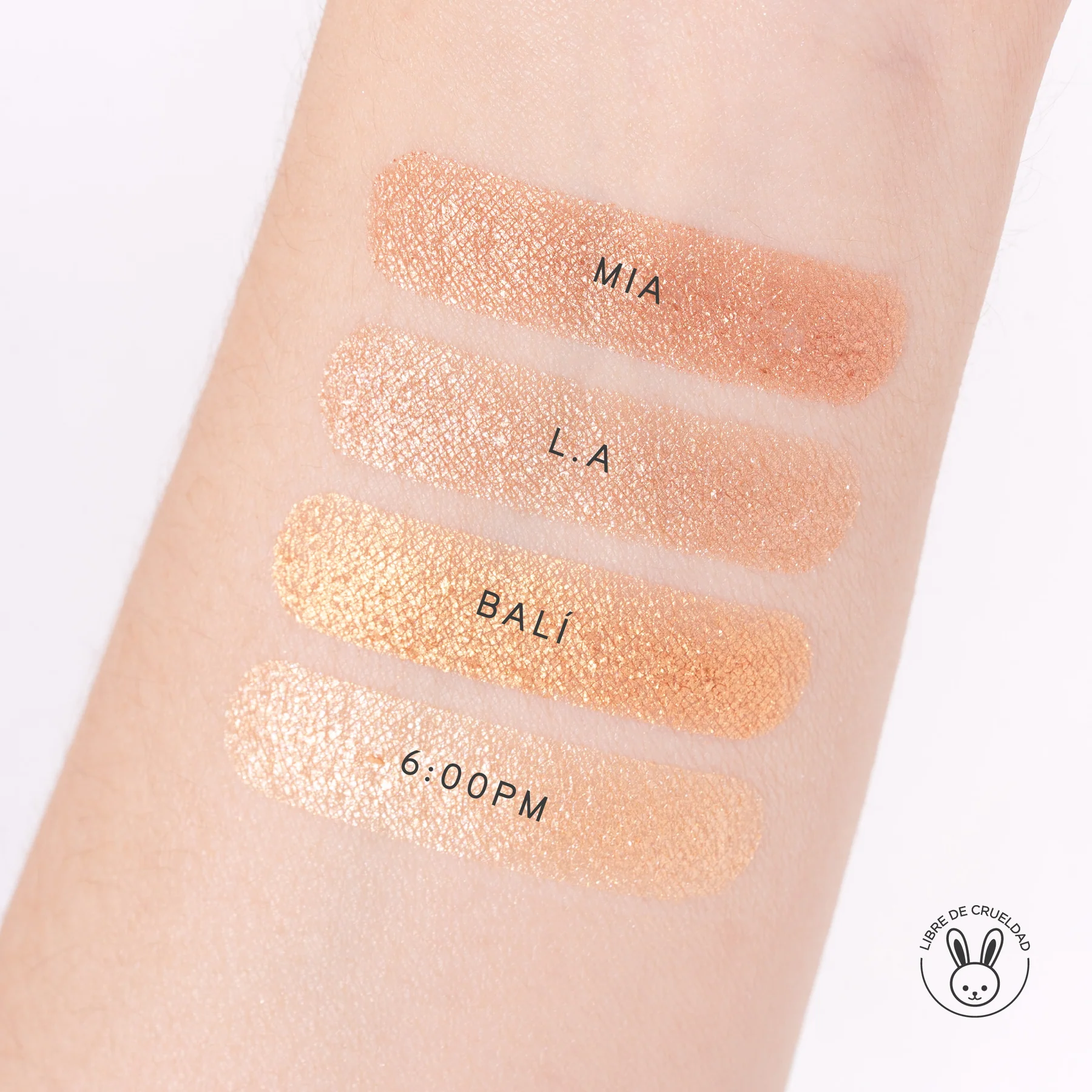 Paleta de Iluminadores Golden Hour Atenea con cuatro tonos radiantes de alta pigmentación