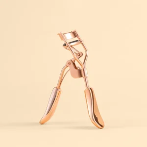 ATENEA Enchinador Tensor de Pestañas con almohadilla de silicón disponible en Oro Rosa